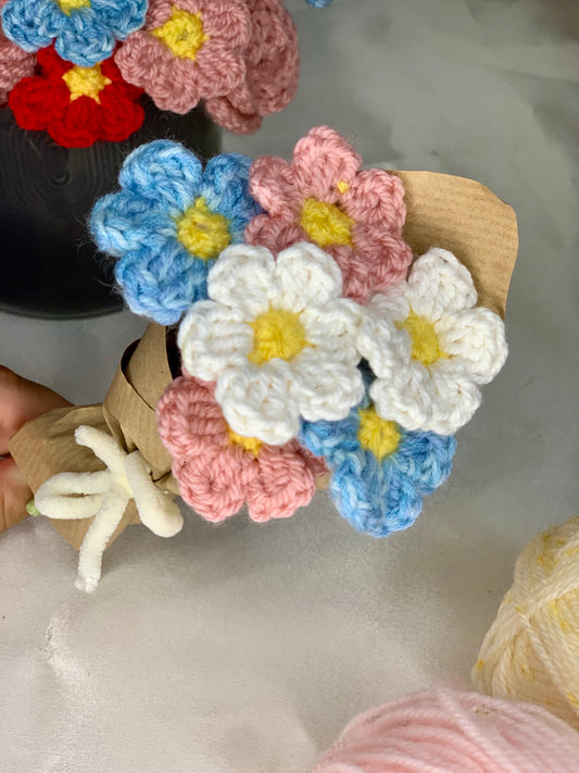 Mini bouquet de fleurs en crochet